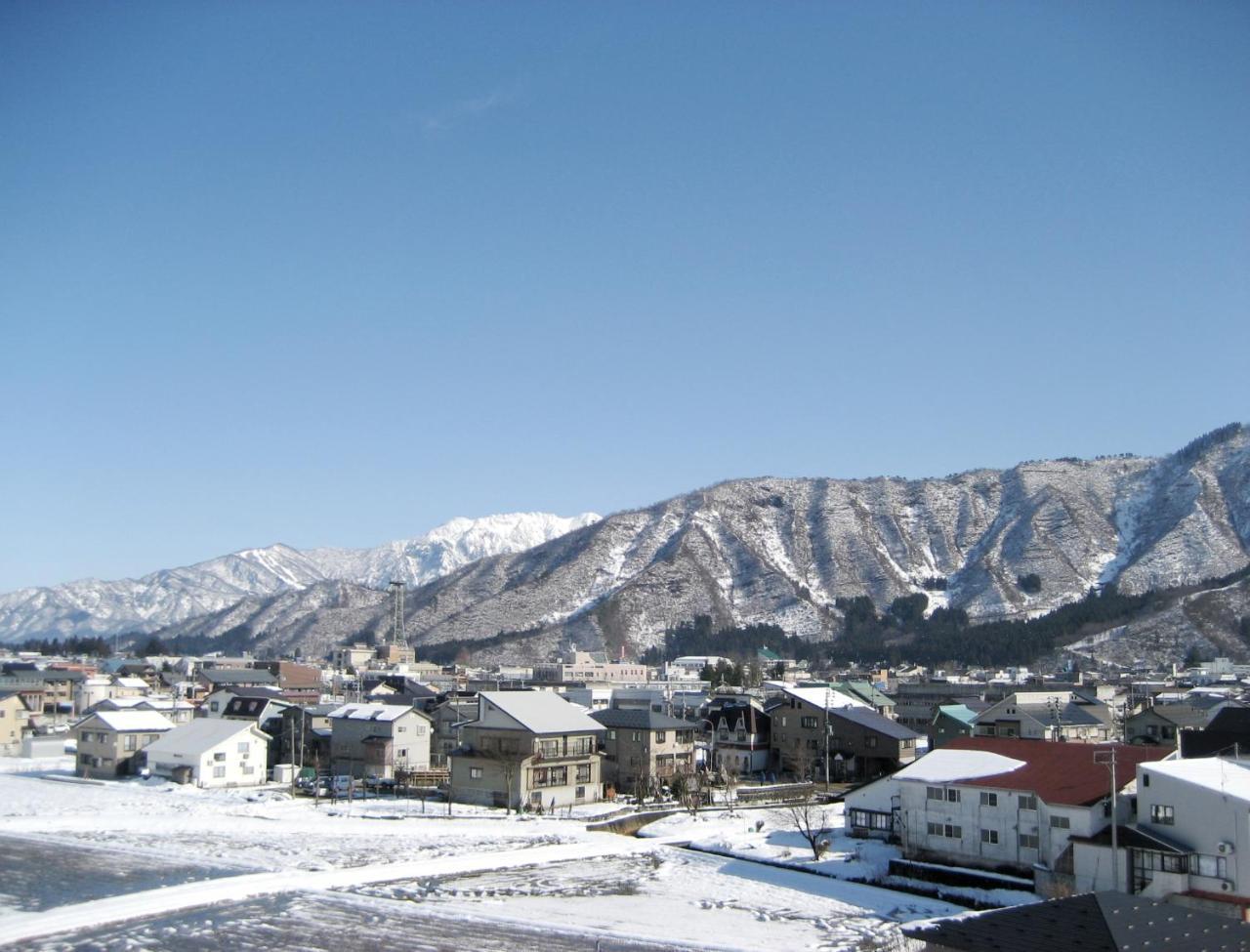 Koshijisou Hotel Niigata Buitenkant foto