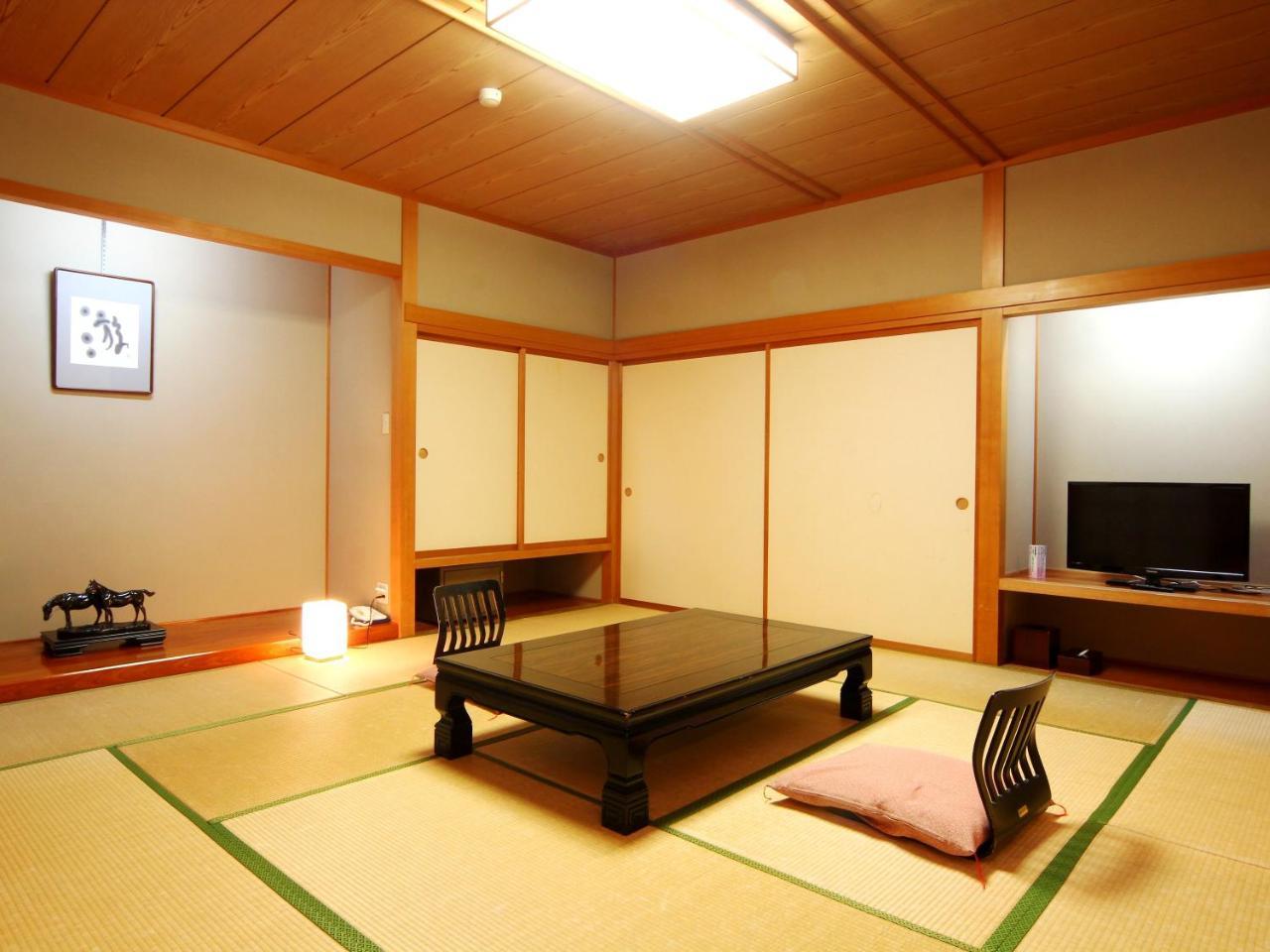 Koshijisou Hotel Niigata Buitenkant foto