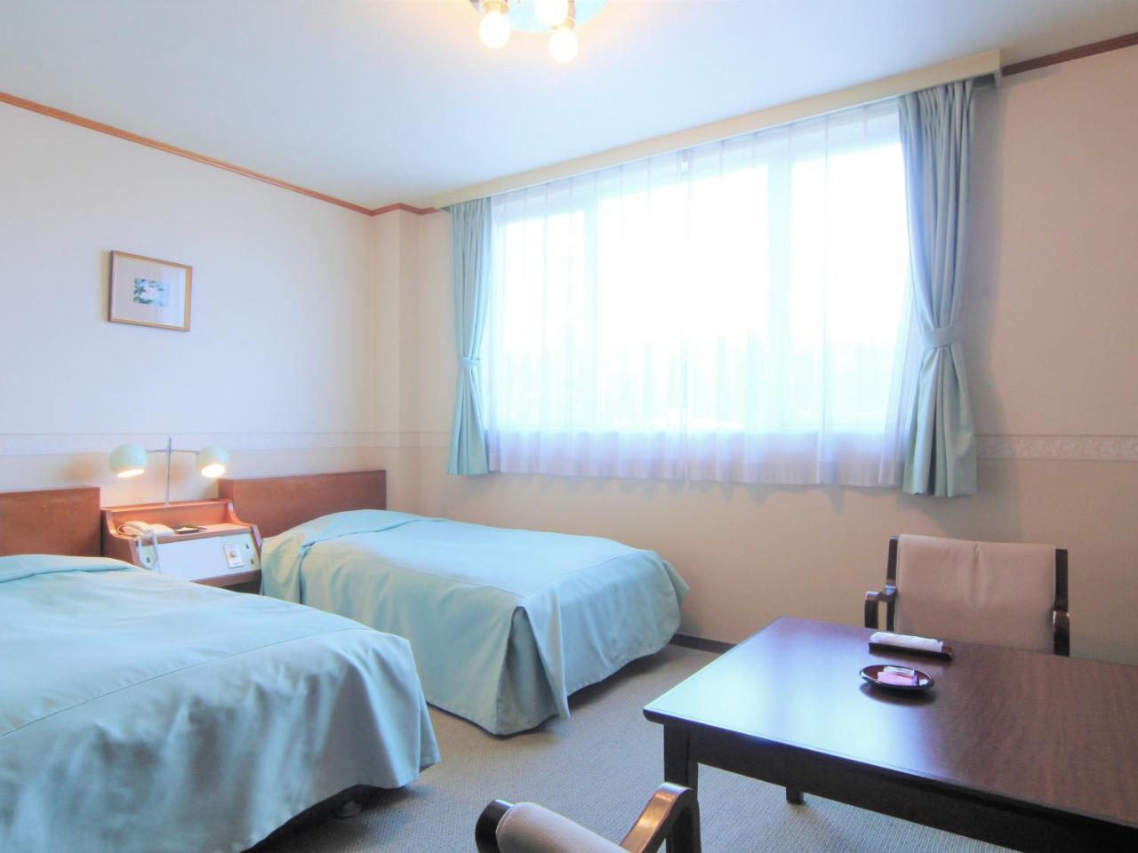 Koshijisou Hotel Niigata Buitenkant foto